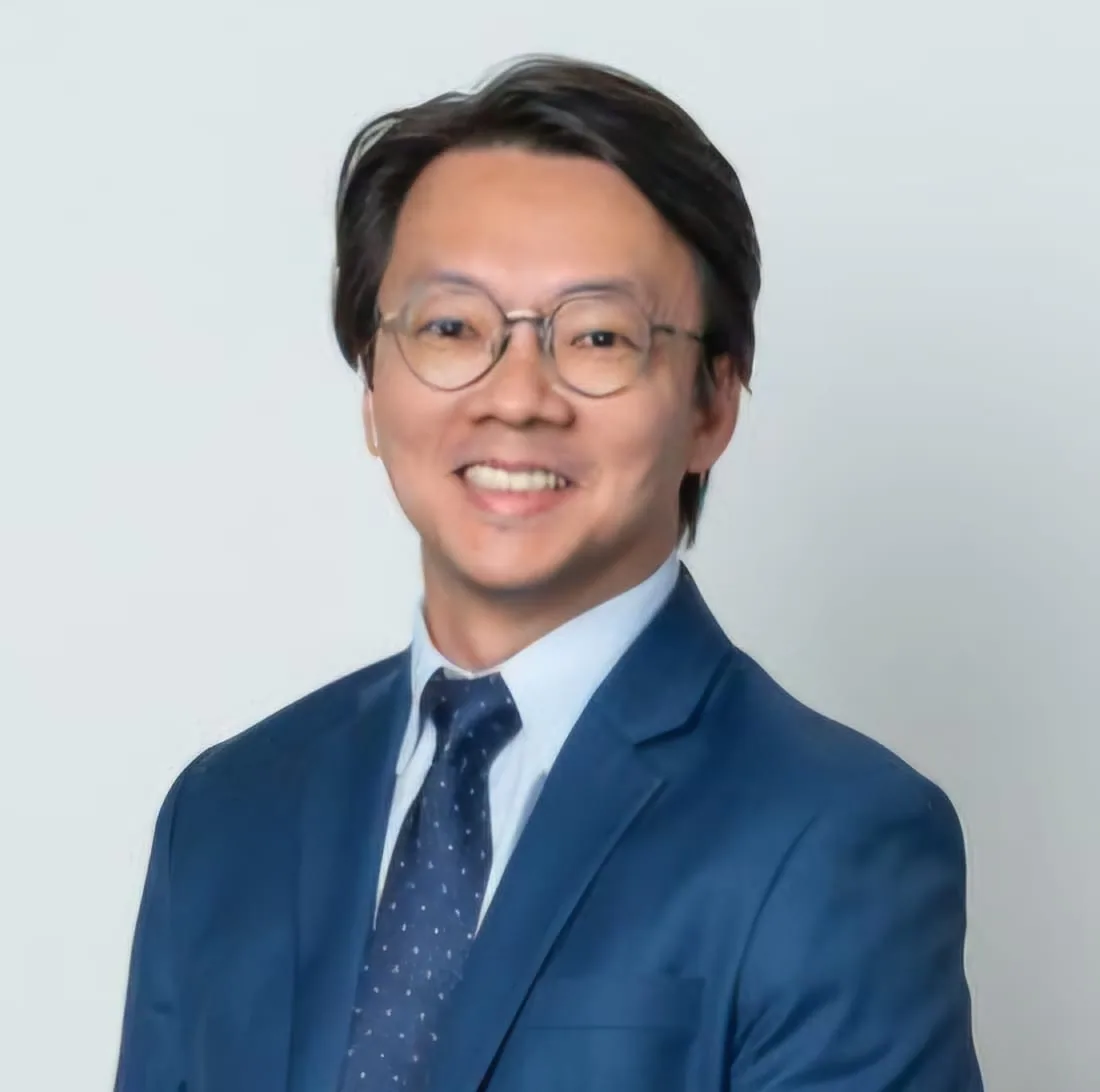 Dr Daniel Lee